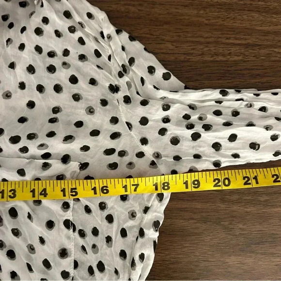 🌟Bella Dahl Women's Full Button Down Hipster Dot Blouse S - Picture 9 of 11